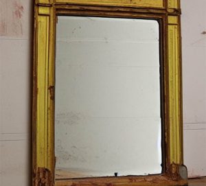 un vieux miroir