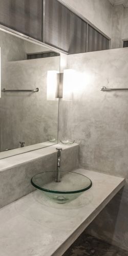 Une salle de bain en béton ciré (2)