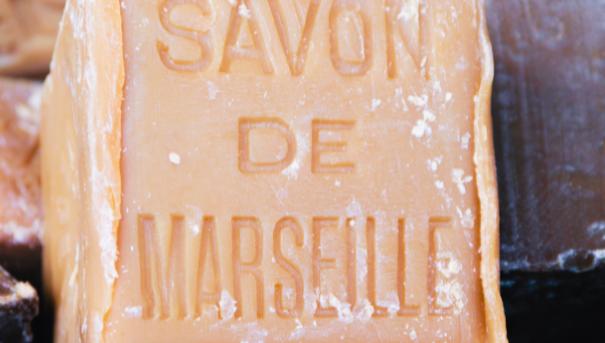 Zoom sur un savon de Marseille 